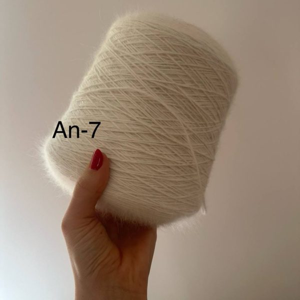 Angora (100% angora) An-7