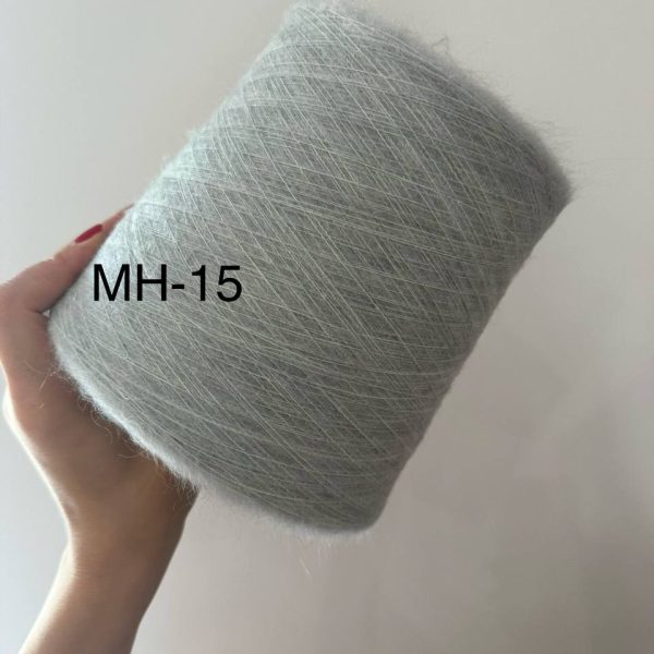 Mohers (38% mohairs, 38% merino, 19% poliamīds, 5% elos.) MH-15