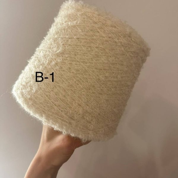 Bukle (60% mohairs, 20% merino, 20% poliamīds) B-1