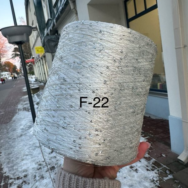 Fliteris (95% poliesters, 5% metāls) F-22