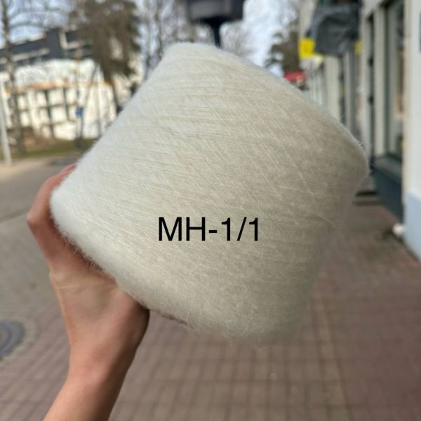 Mohērs (50%  merino, 22% kid moher, 18% poliamīds, 10% akrīls) MH-1/1