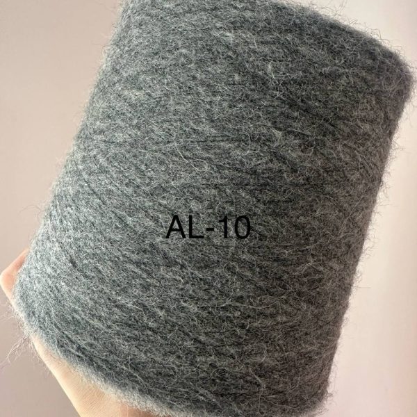 Alpaka (70% baby alpaka, 30% poliamīds) AL-10