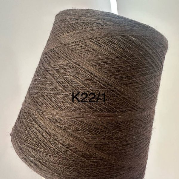 Kašmīrs (8% kašmīrs, 47% merino, 30% viskoze, 15% poliamīds) K-22/1