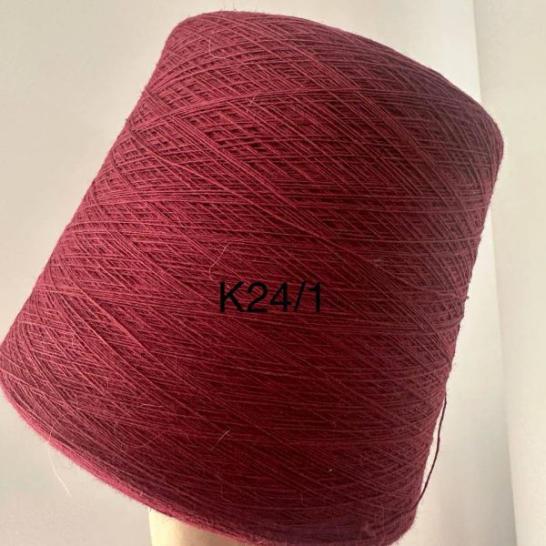 Kašmīrs (8% kašmīrs, 47% merino, 30% viskoze, 15% poliamīds) K-24/1
