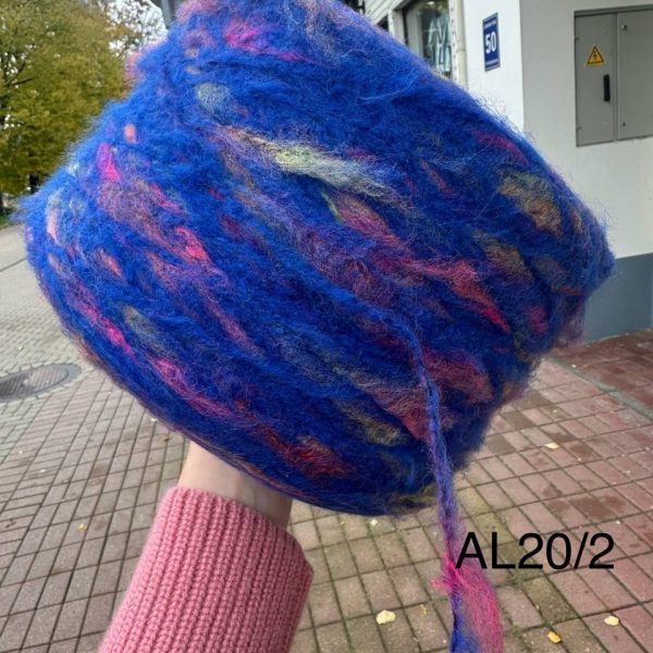Alpaka (35% alpaka, 30% poliamīds, 20% merino, 15% akrils) AL-20/2